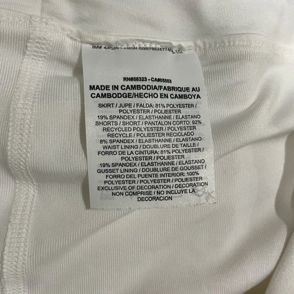 Nike White Dri-fit Sports Skirt 81% polyester 19 spandex Size L EUC